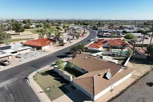 9803 W Pebble Beach Dr, Sun City, AZ 85351 - Photo 5