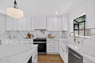 15850 N 15th Way, Phoenix, AZ 85022 - Photo 11