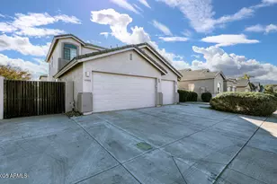 43561 W Snow Dr, Maricopa, AZ 85138 - Photo 3