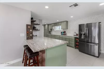 2013 W Windsor Avenue, Phoenix, AZ 85009 - Photo 11