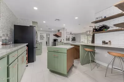 2013 W Windsor Avenue, Phoenix, AZ 85009 - Photo 7