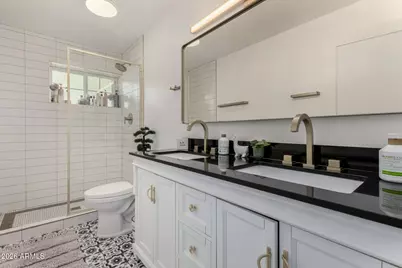 2013 W Windsor Avenue, Phoenix, AZ 85009 - Photo 33