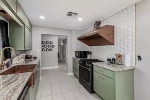 2013 W Windsor Ave, Phoenix, AZ 85009 - Photo 9