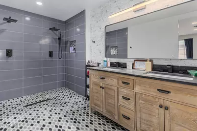 2013 W Windsor Avenue, Phoenix, AZ 85009 - Photo 21