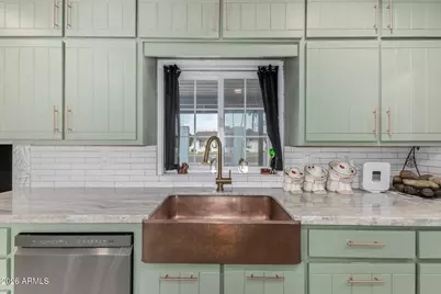 2013 W Windsor Avenue, Phoenix, AZ 85009 - Photo 11