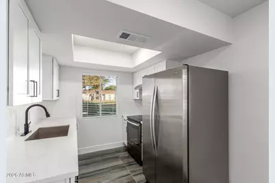 3418 W El Caminito Drive, Phoenix, AZ 85051 - Photo 1