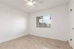 3418 W El Caminito Dr, Phoenix, AZ 85051 - Photo 13