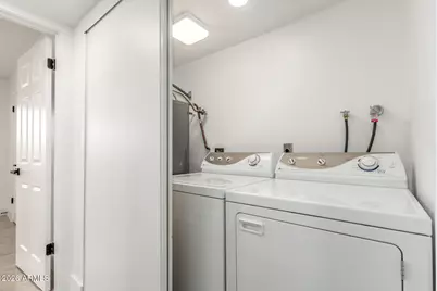 3418 W El Caminito Drive, Phoenix, AZ 85051 - Photo 23