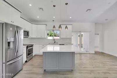 8522 E Vernon Avenue, Scottsdale, AZ 85257 - Photo 3