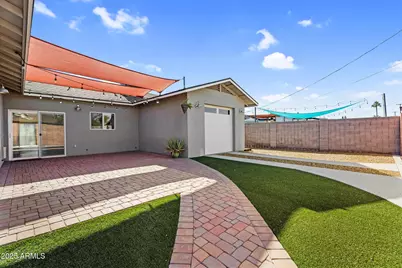 8522 E Vernon Avenue, Scottsdale, AZ 85257 - Photo 15