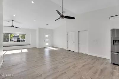 8522 E Vernon Avenue, Scottsdale, AZ 85257 - Photo 31