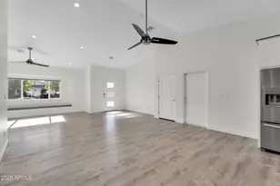 8522 E Vernon Ave, Scottsdale, AZ 85257 - Photo 31