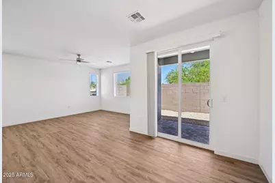 2131 E Jennifer Lynn Way, Phoenix, AZ 85022 - Photo 11