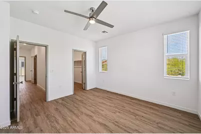 2131 E Jennifer Lynn Way, Phoenix, AZ 85022 - Photo 9