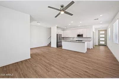 2131 E Jennifer Lynn Way, Phoenix, AZ 85022 - Photo 17