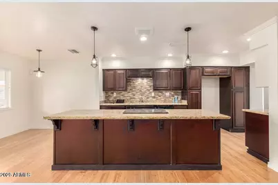 2023 E Clarendon Avenue, Phoenix, AZ 85016 - Photo 5