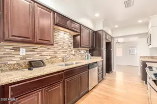 2023 E Clarendon Ave, Phoenix, AZ 85016 - Photo 17