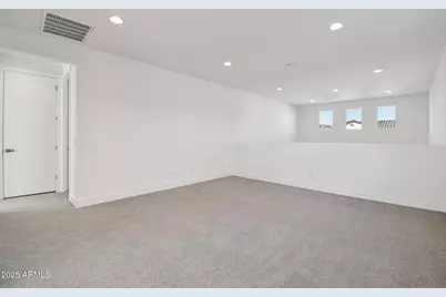 10442 E Upton Avenue, Mesa, AZ 85212 - Photo 15