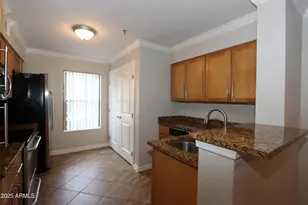 2025 E Campbell Ave, Phoenix, AZ 85016 - Photo 13