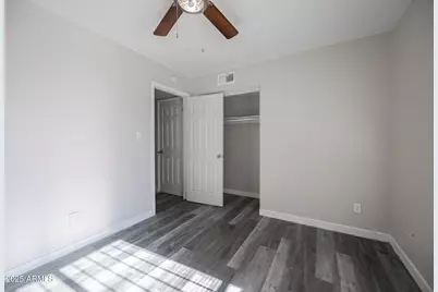 1703 W Mountain View Road #Apt 1, Phoenix, AZ 85021 - Photo 13