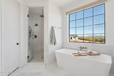 576 E Tanglewood Trail, Phoenix, AZ 85085 - Photo 13