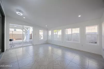 5132 S Dorsey Lane, Tempe, AZ 85282 - Photo 5