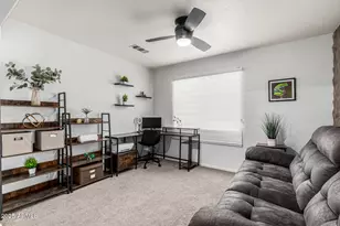 729 E Glenhaven Dr, Phoenix, AZ 85048 - Photo 19