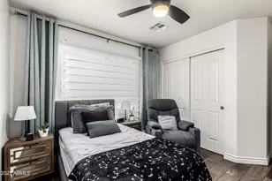 729 E Glenhaven Dr, Phoenix, AZ 85048 - Photo 13