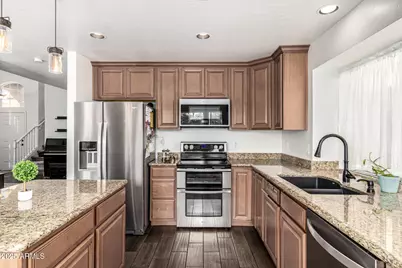 729 E Glenhaven Drive, Phoenix, AZ 85048 - Photo 11