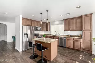 729 E Glenhaven Dr, Phoenix, AZ 85048 - Photo 11