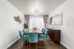 729 E Glenhaven Dr, Phoenix, AZ 85048 - Photo 7