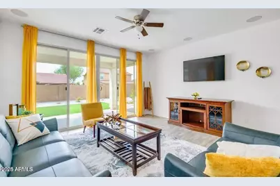 17723 W Bajada Road, Surprise, AZ 85387 - Photo 7