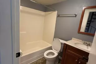 1425 E Desert Cove Ave E, Phoenix, AZ 85020 - Photo 9