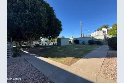 1702 W Tuckey Lane #231, Phoenix, AZ 85015 - Photo 19