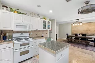 3033 N 53rd St, Phoenix, AZ 85018 - Photo 13