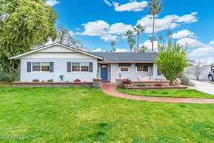 3033 N 53rd St, Phoenix, AZ 85018 - Photo 1