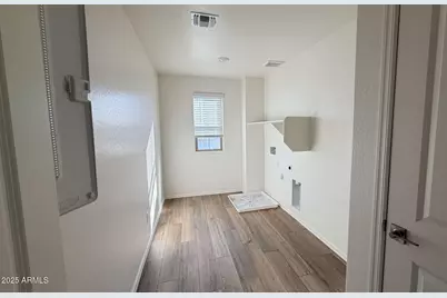 36658 W San Alvarez Avenue, Maricopa, AZ 85138 - Photo 9