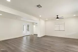 3021 N Randolph Rd, Phoenix, AZ 85014 - Photo 13