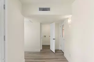 3021 N Randolph Rd, Phoenix, AZ 85014 - Photo 5