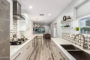 1328 E Weldon Ave, Phoenix, AZ 85014 - Photo 9