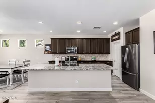 4668 S McMinn Dr, Gilbert, AZ 85297 - Photo 7