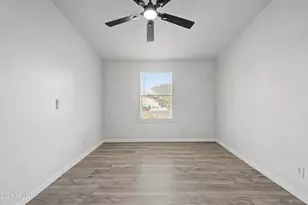 1490 N 180th Dr, Goodyear, AZ 85338 - Photo 19