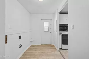 1490 N 180th Dr, Goodyear, AZ 85338 - Photo 27