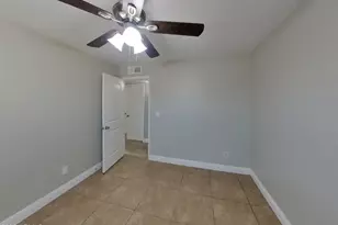 9026 N 64th Dr, Glendale, AZ 85302 - Photo 13