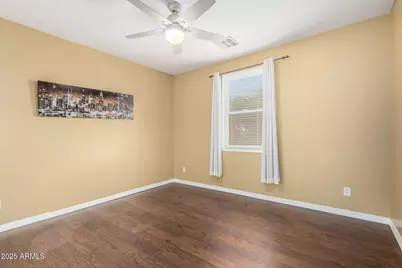 6820 S 42nd Lane, Phoenix, AZ 85041 - Photo 31