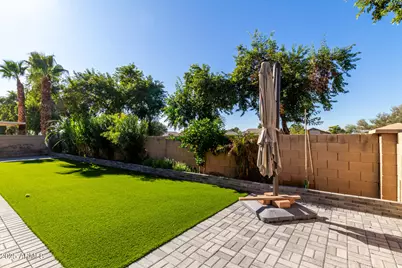 6820 S 42nd Lane, Phoenix, AZ 85041 - Photo 35