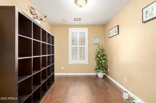 6820 S 42nd Ln, Phoenix, AZ 85041 - Photo 17