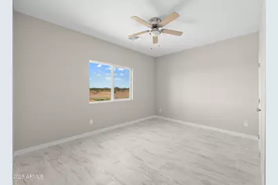 21820 W White Pine Drive, Wittmann, AZ 85361 - Photo 1