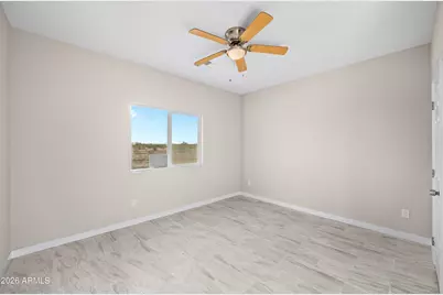 21820 W White Pine Drive, Wittmann, AZ 85361 - Photo 23