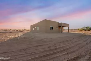 21820 W White Pine Dr, Wittmann, AZ 85361 - Photo 5